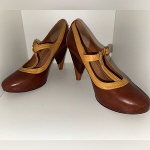 Fossil Two-Tone Brown and Tan Heels - T-Strap shoes